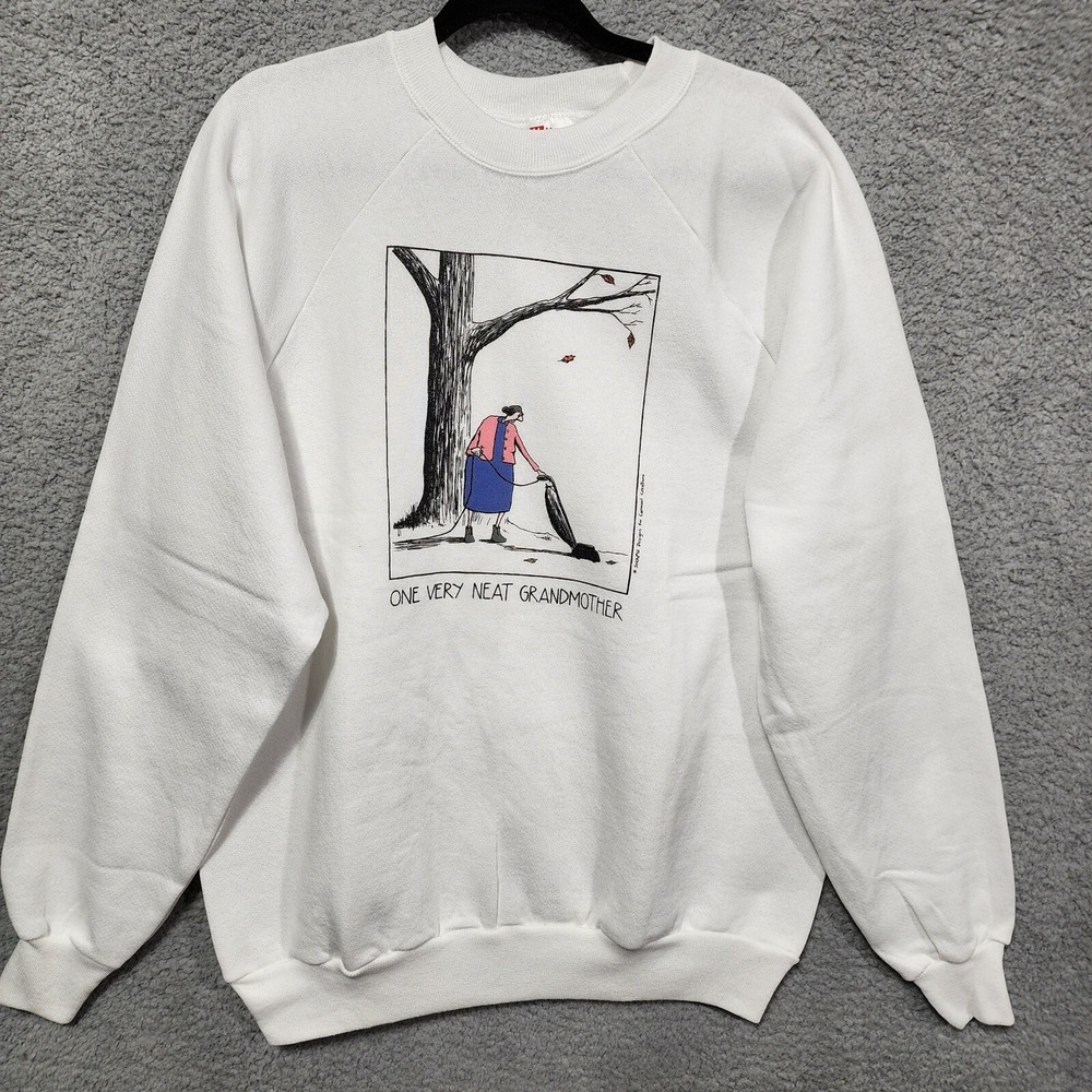 The Far Side XL Sweatshirt Very Clean Grandma Crewneck White Hanes Humor Joke‎